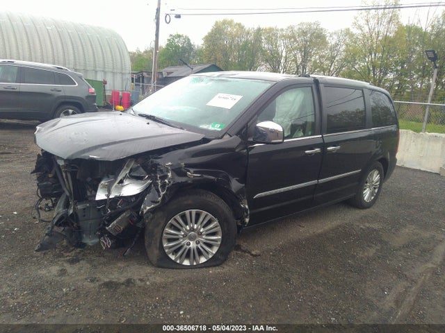 2C4RC1GG9ER183161 Chrysler Town & Country Limited