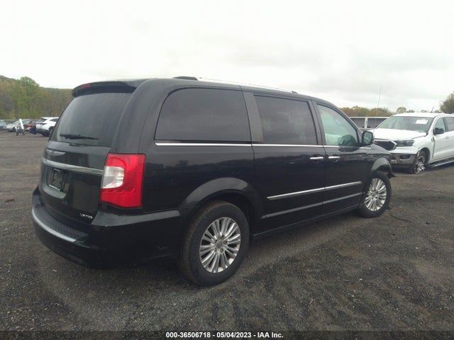 2C4RC1GG9ER183161 Chrysler Town & Country Limited