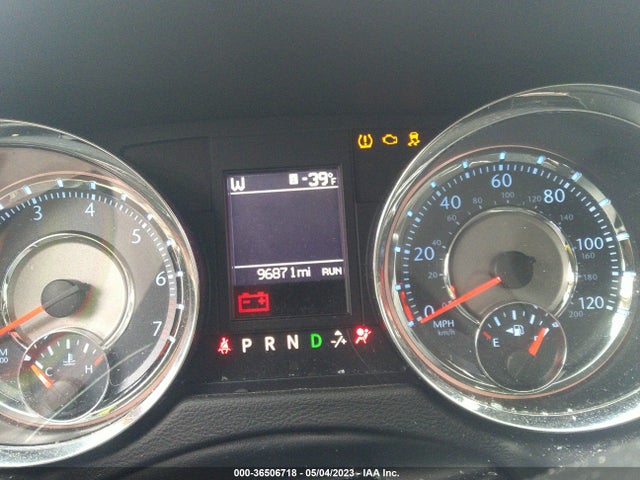 2C4RC1GG9ER183161 Chrysler Town & Country Limited