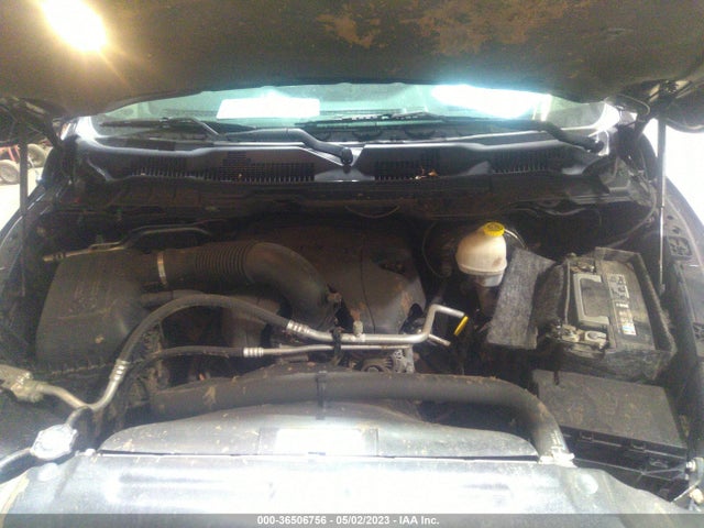 1C6RR7UT6FS557123 RAM 1500 Sport