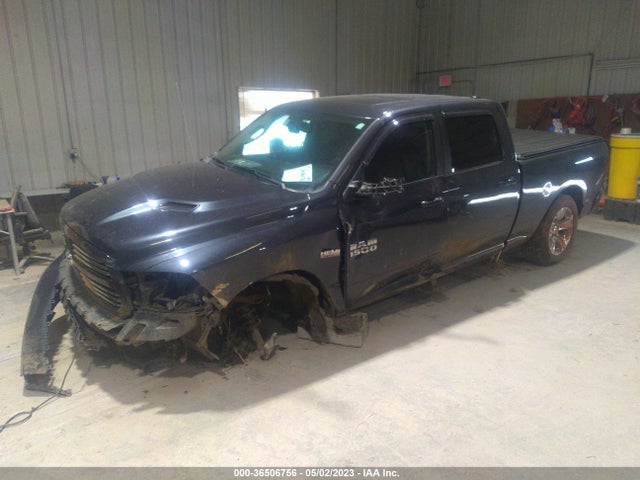 1C6RR7UT6FS557123 RAM 1500 Sport
