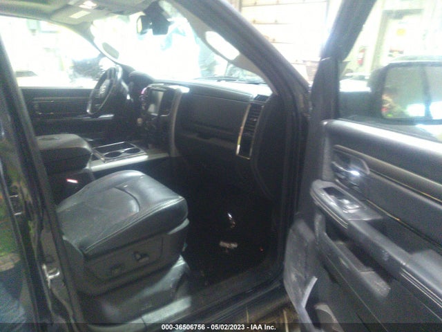 1C6RR7UT6FS557123 RAM 1500 Sport