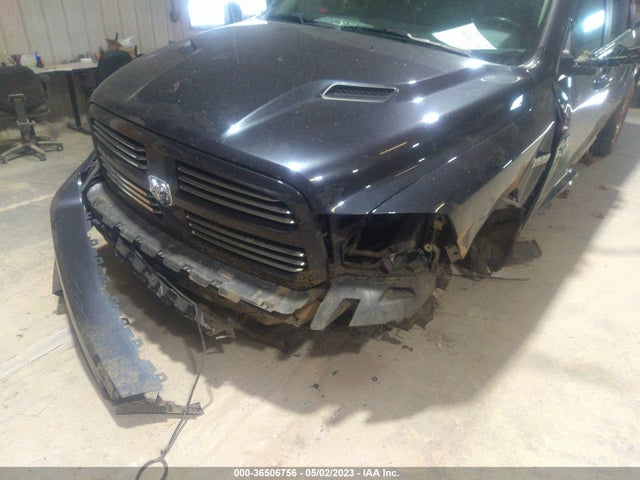 1C6RR7UT6FS557123 RAM 1500 Sport