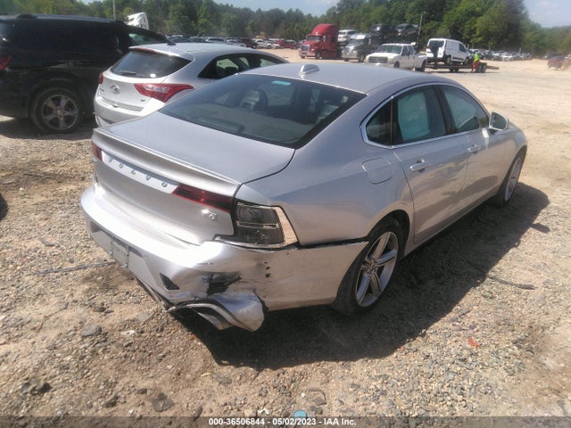 2017 VOLVO S90 MOMENTUM VIN: YV1102AK4H1013754