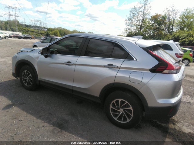 JA4ATUAA5NZ034765 Mitsubishi Eclipse Cross Es
