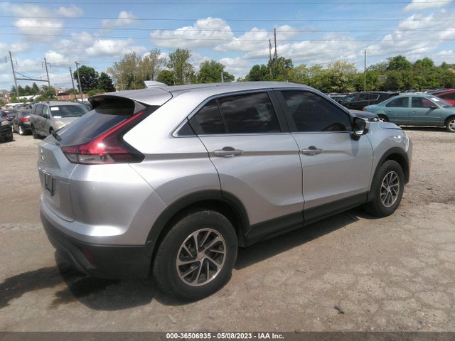 JA4ATUAA5NZ034765 Mitsubishi Eclipse Cross Es