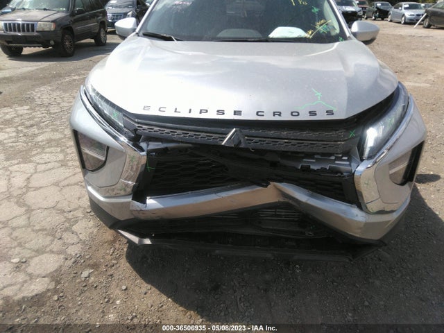 JA4ATUAA5NZ034765 Mitsubishi Eclipse Cross Es