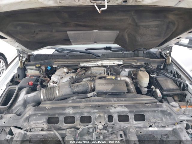 1GT12TEY2JF100579 GMC Sierra 2500hd Slt