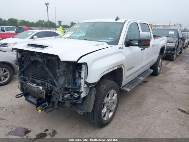 1GT12TEY2JF100579 GMC Sierra 2500hd Slt