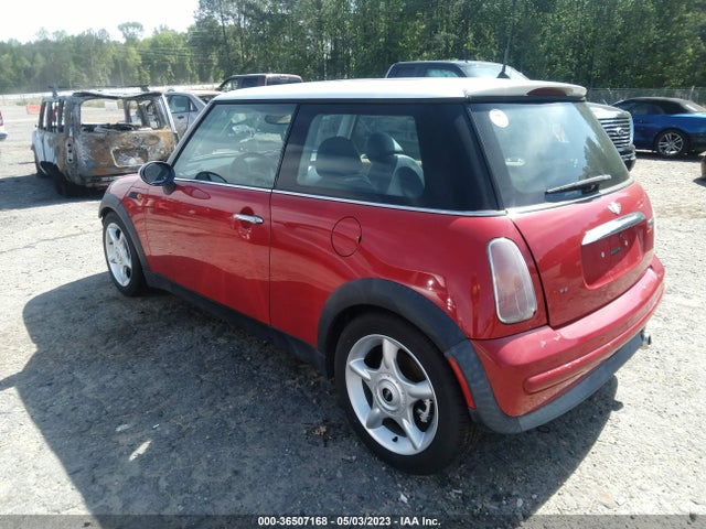 2004 MINI COOPER HARDTOP VIN: WMWRC33484TJ59560