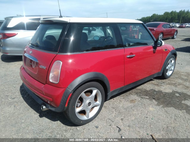 2004 MINI COOPER HARDTOP VIN: WMWRC33484TJ59560