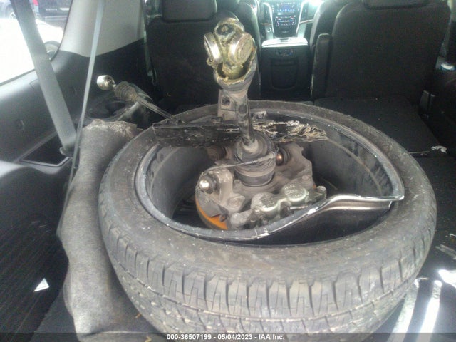 1GYS4JKJ8KR258333 Cadillac Escalade Esv Premium Luxury