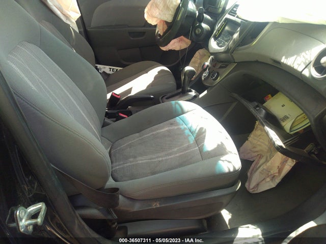 Chevrolet SONIC LT 2016 1G1JC5SHXG4136319 Image 6