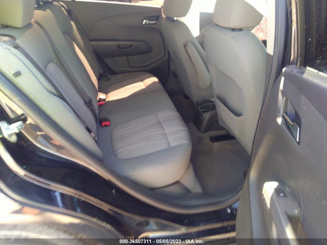 Chevrolet SONIC LT 2016 1G1JC5SHXG4136319 Image 9