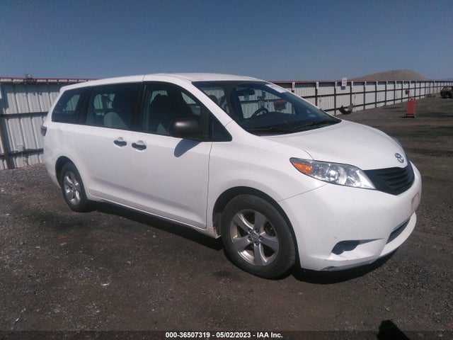 Toyota Sienna L 2017 5TDZZ3DC7HS803397 Image 1