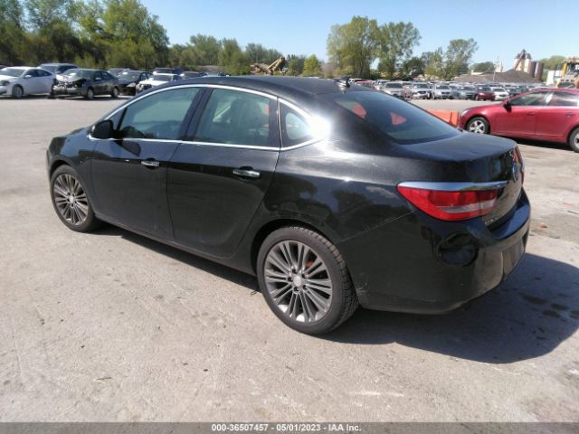 1G4PS5SK2E4199164 Buick Verano Leather Group