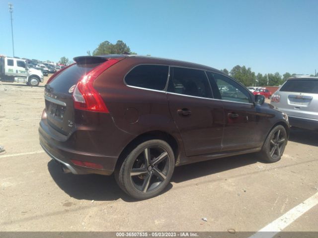 YV4902RHXF2606251 Volvo Xc60 T6 R-design Platinum