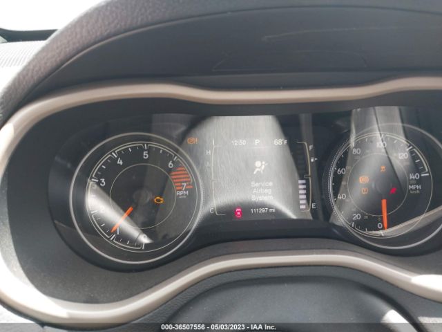 1C4PJMAB2HW665350 Jeep Cherokee Sport