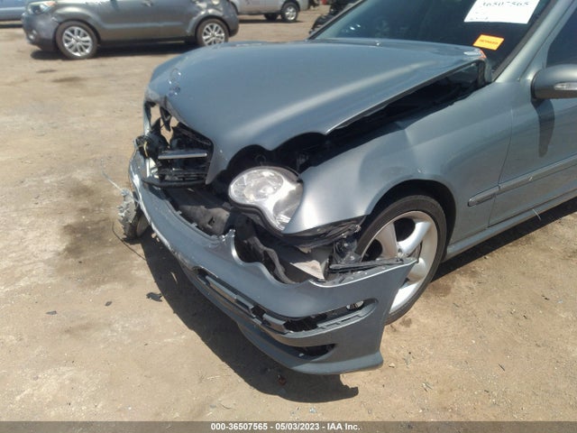 2006 MERCEDES-BENZ C-CLASS SPORT VIN: WDBRF52H86A873728