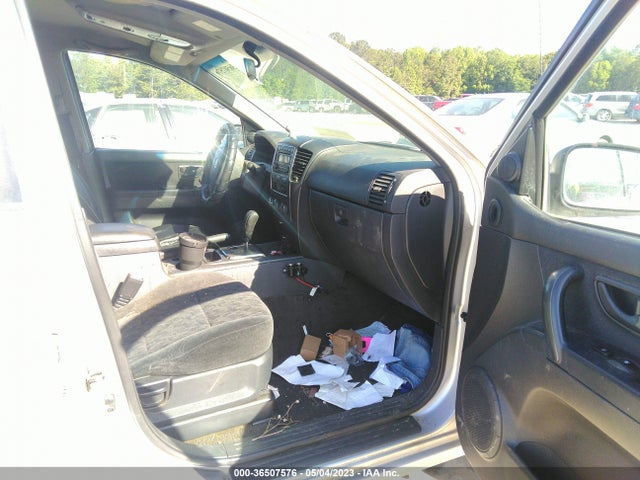 2007 KIA SORENTO LX VIN: KNDJD736175702343