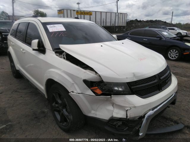 3C4PDCGG7JT339625 Dodge Journey Crossroad