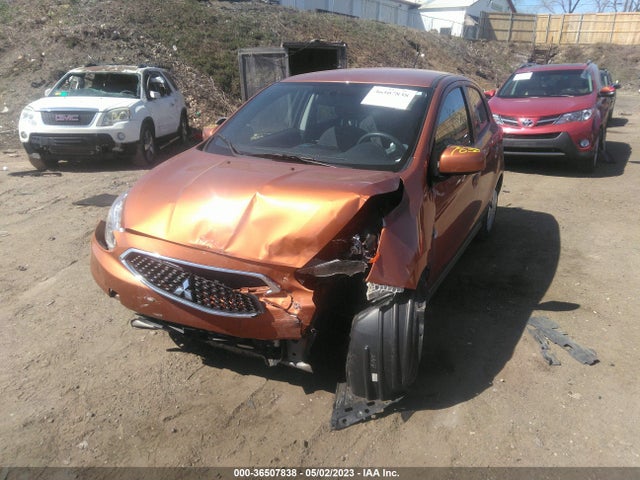 ML32A3HJ3JH014971 Mitsubishi MIRAGE ES