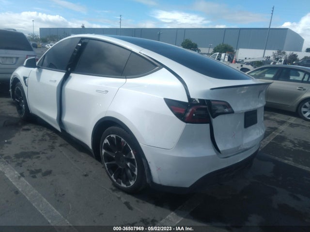 7SAYGAEE7NF346521 Tesla Model Y Long Range