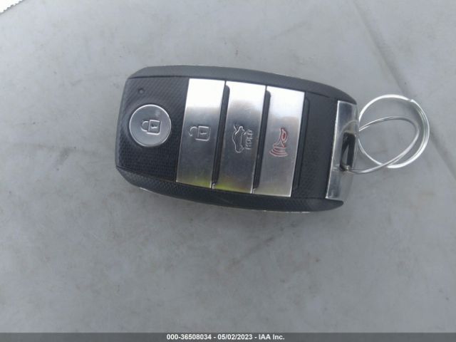 5XXGW4L23GG052426 KIA Optima Sx Turbo