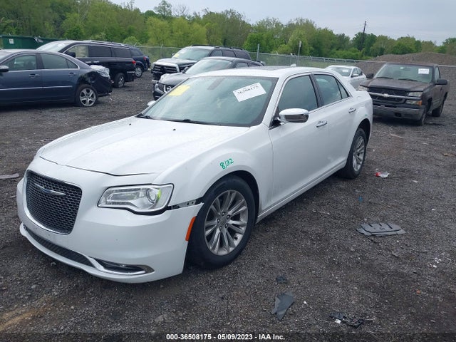 2C3CCAEG3GH219903 Chrysler 300 300c