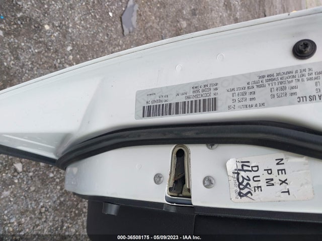2C3CCAEG3GH219903 Chrysler 300 300c