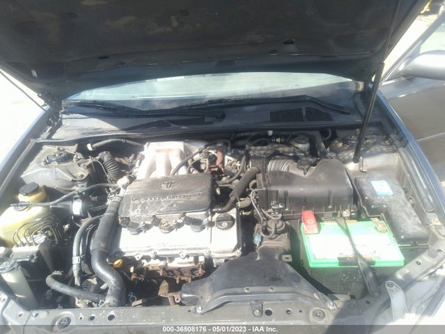 2002 TOYOTA CAMRY XLE VIN: JTDBF30K820020459