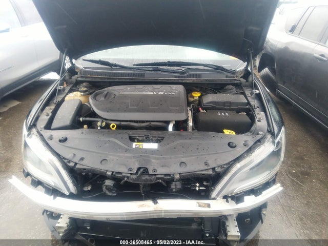 Chrysler 200 S 2015 1C3CCCBG0FN516309 Image 10