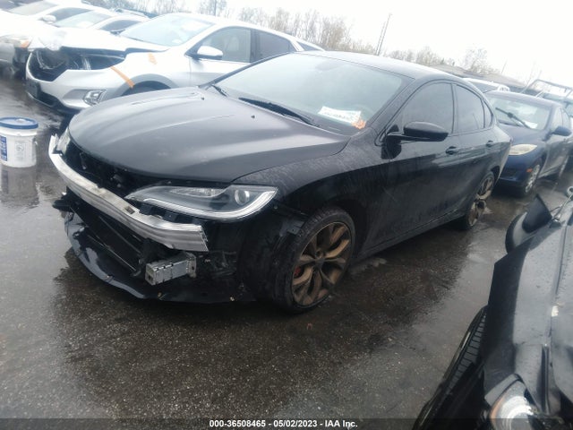 Chrysler 200 S 2015 1C3CCCBG0FN516309 Image 2