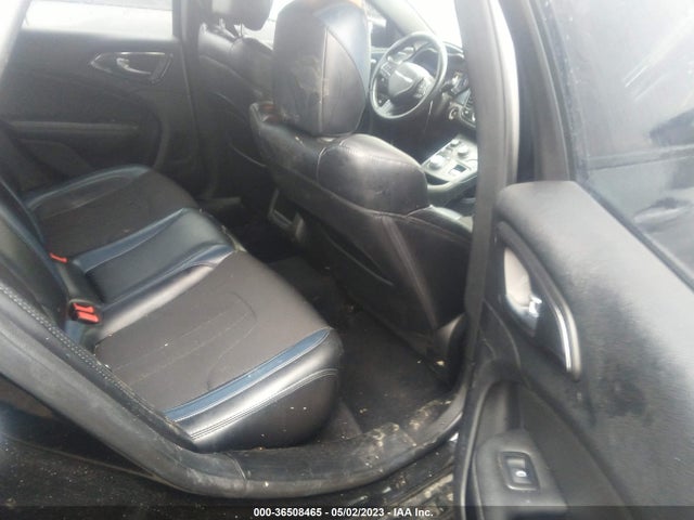 Chrysler 200 S 2015 1C3CCCBG0FN516309 Image 8