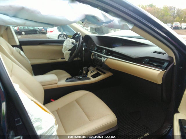 2018 Lexus ES, VIN: 58ABK1GG3JU104427