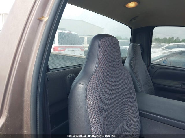 2001 DODGE RAM 1500 VIN: 1B7HC16Y81S203592