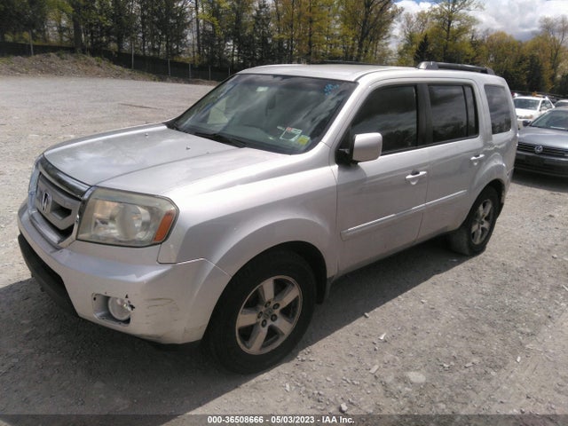 2009 HONDA PILOT EX VIN: 5FNYF484X9B021114
