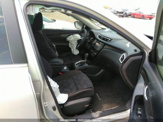 KNMAT2MT6FP580561 Nissan ROGUE SV