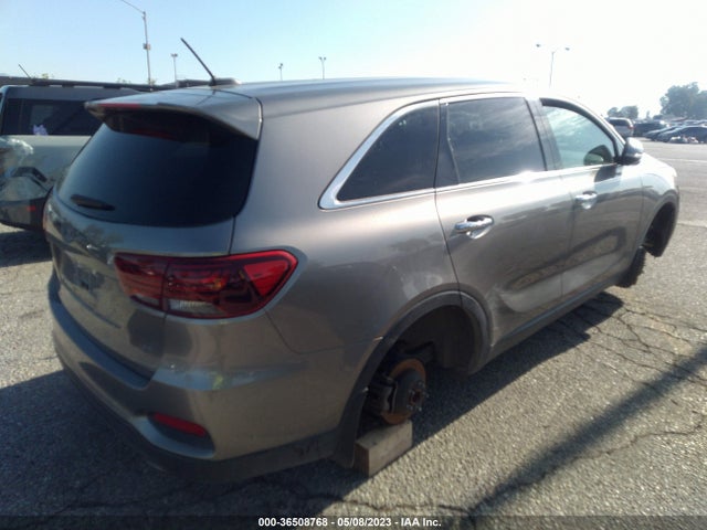 KIA SORENTO L 2019 5XYPG4A31KG551707 Image 6
