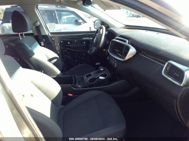 KIA SORENTO L 2019 5XYPG4A31KG551707 Image 7
