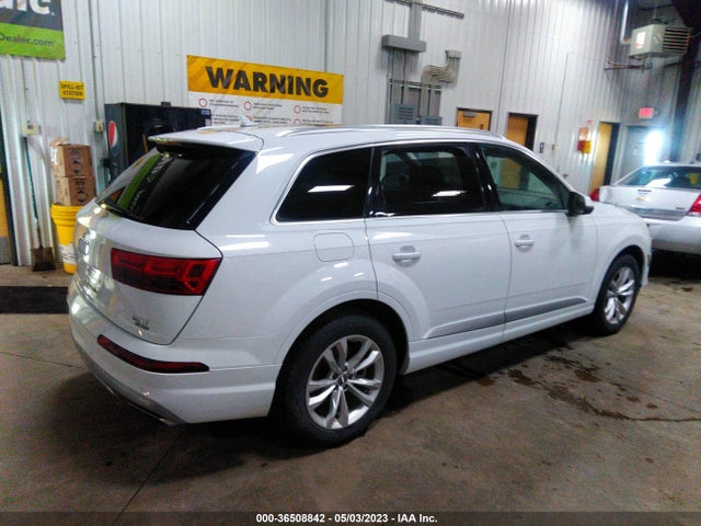WA1LAAF72HD039353 Audi Q7 Premium Plus