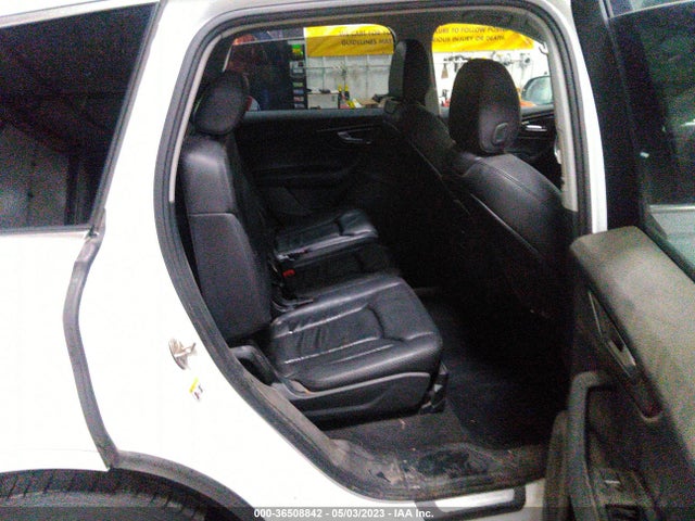 WA1LAAF72HD039353 Audi Q7 Premium Plus
