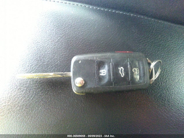 3VW2B7AJXJM260100 Volkswagen Jetta 1.4t S