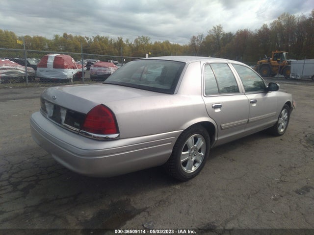 2011 FORD CROWN VICTORIA LX VIN: 2FABP7EV4BX174729