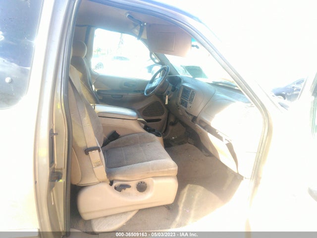 2001 FORD F-150 XL/XLT VIN: 1FTZX17221NB01464