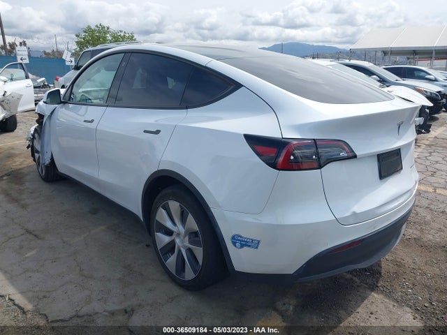 Tesla Model Y Long Range 2021 5YJYGDEE2MF180633 Image 5