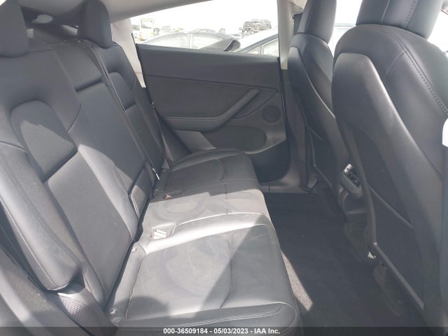 Tesla Model Y Long Range 2021 5YJYGDEE2MF180633 Image 10