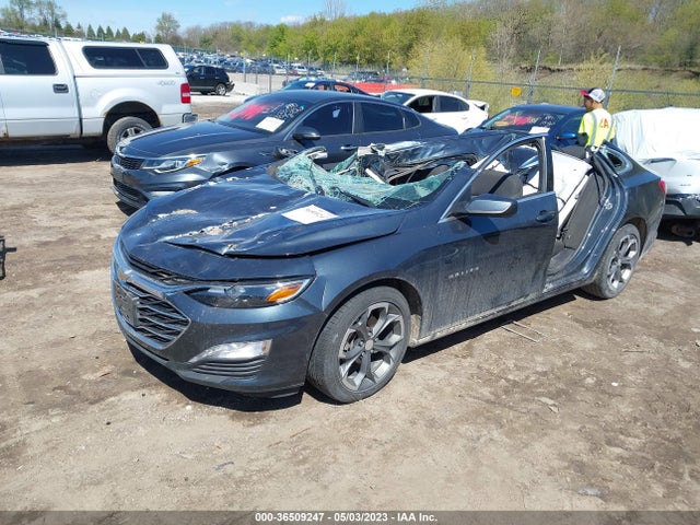 Chevrolet MALIBU LT 2020 1G1ZD5STXLF105560 Image 2