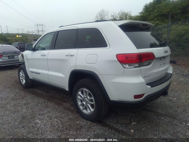1C4RJFAG2KC855111 Jeep Grand Cherokee Laredo E