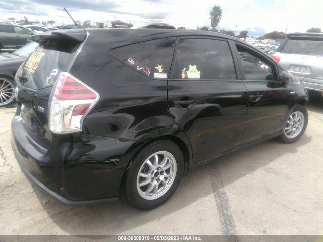 Toyota Prius V Two/five/three/four 2017 JTDZN3EUXHJ055874 Image 6